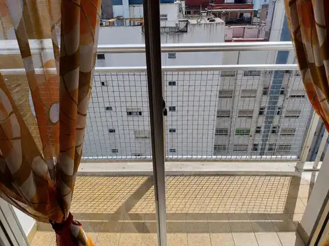 Departamento en Venta en Plaza Colon, USD 73.000