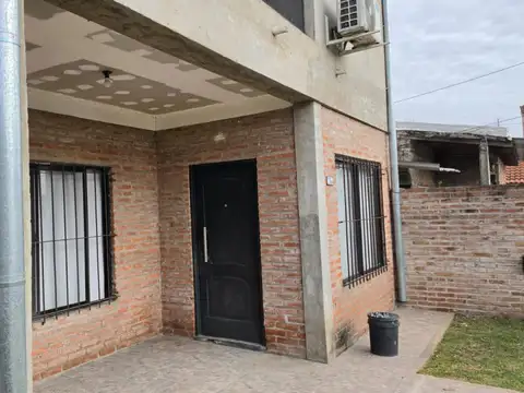 Casa en venta tres dormitorios ,José c Paz