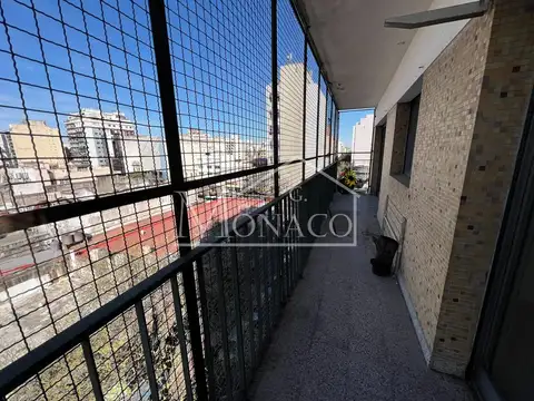 Departamento 4 ambientes con 2 baños
