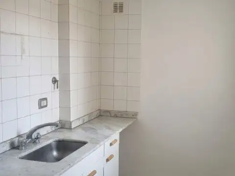 Departamento en Venta en Balvanera, USD 112.000
