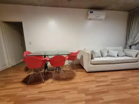 Juramento 4200, Piso 1