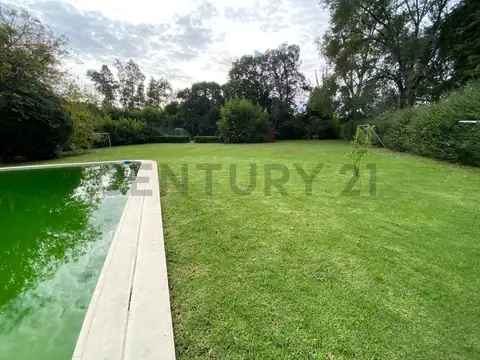 Casa en Alquiler de 3 dormitorios