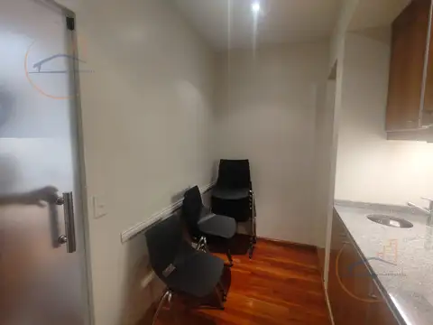 Oficina en Venta 42 años