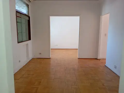 Departamento en Venta de 5 ambientes