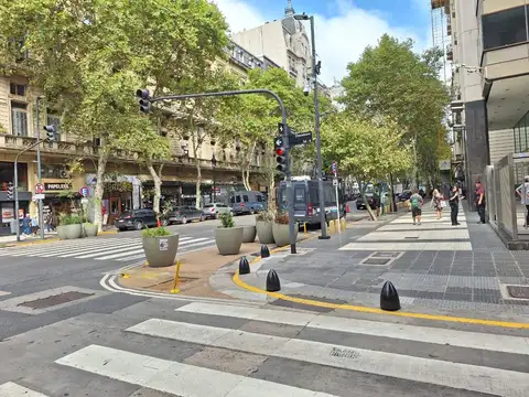 Avenida de Mayo  al 600