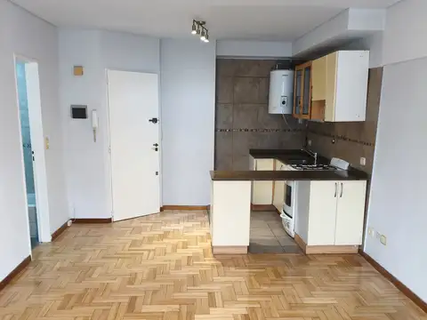 Avenida Olazábal 4700, Piso 6