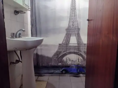 Depto Tipo Casa en Venta 40 años