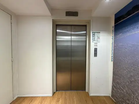 Oficina Monoambiente con 2 baños