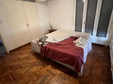 Casa 4 ambientes en venta en Castelar