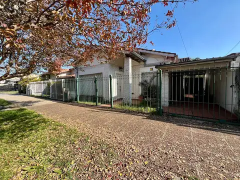 Carlos Casares al 1600