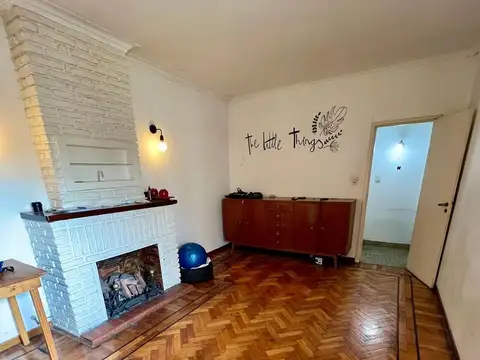 Casa en Venta en Castelar Norte, USD 170.000