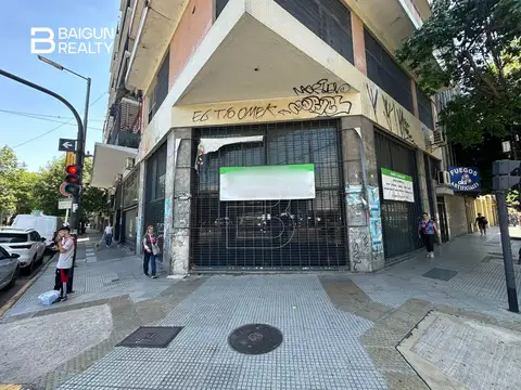 LOCAL EN VENTA CON RENTA EN SAN CRISTOBAL