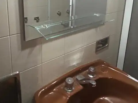 MONTEVIDEO 652 , Piso 1