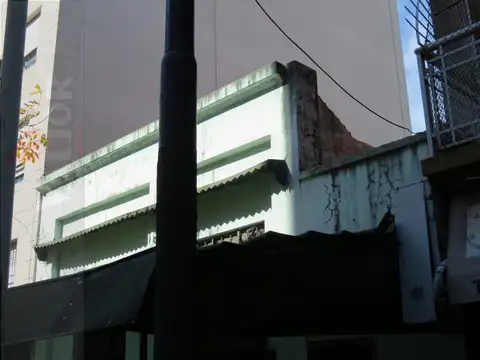 Carlos Antonio López 3500