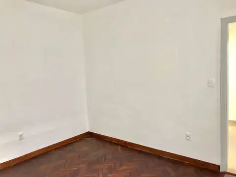 Departamento en Alquiler 80 años