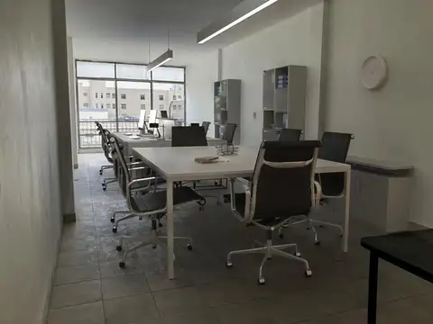 oficina en excelente ubicación