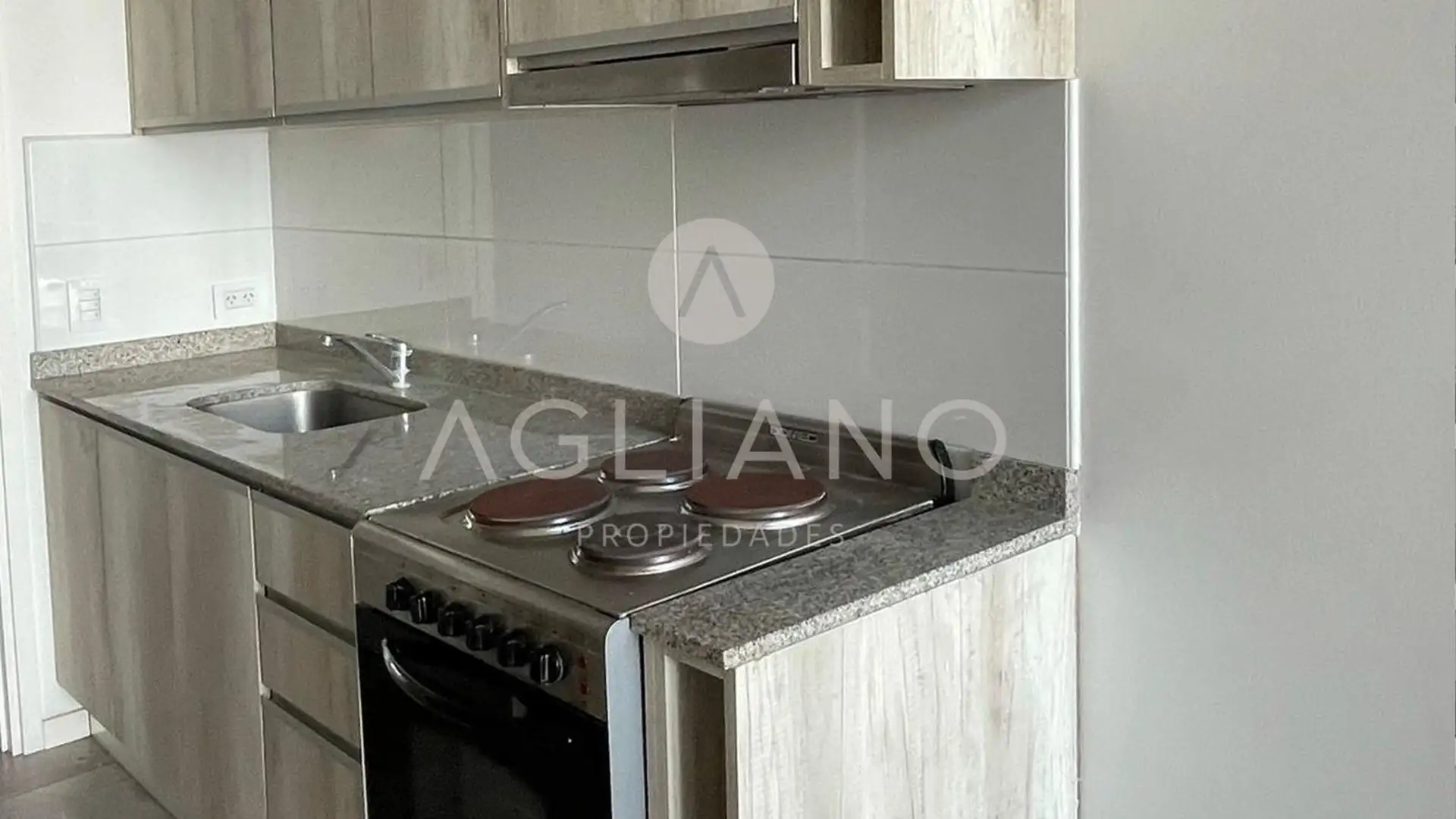 Venta Departamento 3 ambientes Plaza Mitre