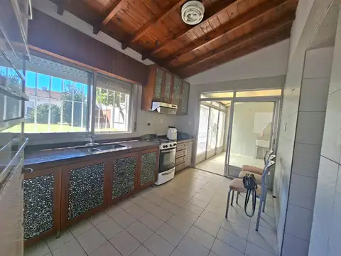 Casa Sobre Lote de 380 m² en Venta en H Boulogne Apto Credito!