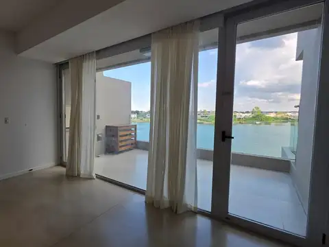 Departamento en Alquiler con 1 cocheras