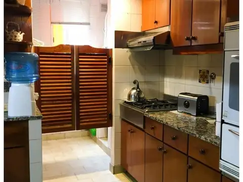 Departamento 5 ambientes con 3 baños