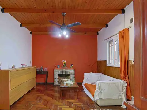 Depto Tipo Casa en Venta en Lanus Este, USD 115.000