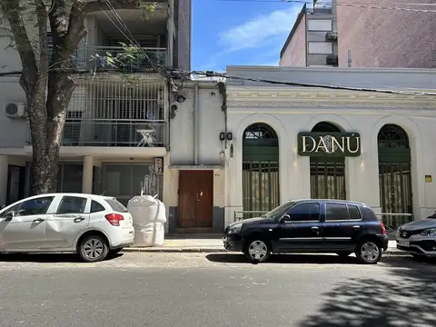 Casa en Venta, Centro, norte, Rosario, 2 dormitorios con patio !