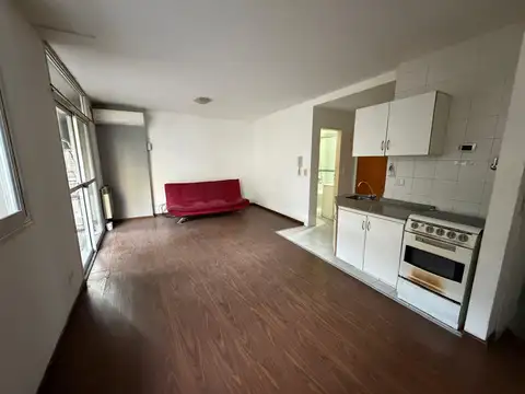 Hermoso dúplex con 2 baños. Apto profesional