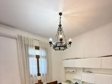 Depto Tipo Casa en Alquiler de 2 dormitorios