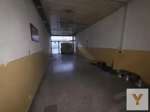 Depósito en venta - 4 Plantas funcionales - Flores
