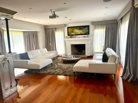 Casa en Alquiler en Mayling Club De Campo, USD 12.000