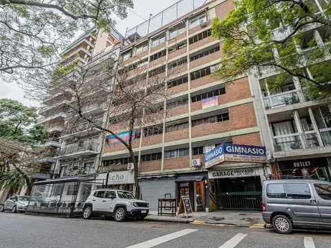 Cochera cubierta - Recoleta - Venta