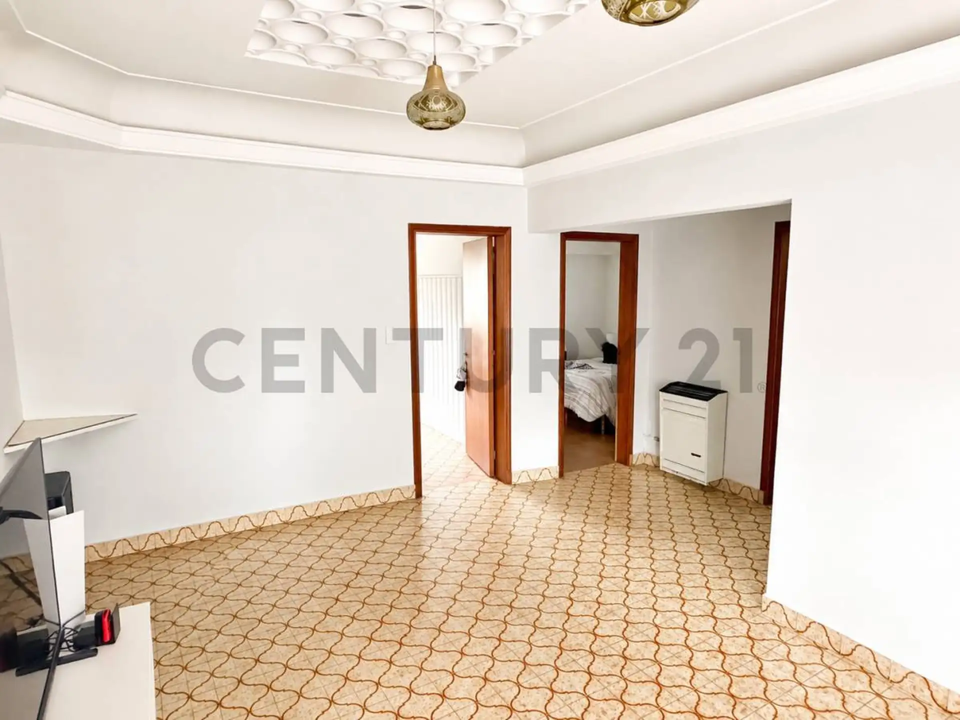 Casa 3 amb + departamento 2 amb en Villa Primera