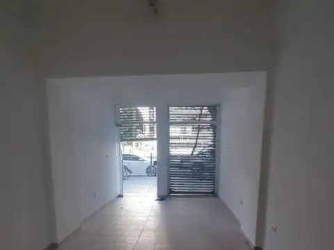 Alquiler de Local de 30m2 en Wilde centro