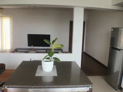 Departamento en Alquiler en La Lucila Libertador / Rio, $ 2.300