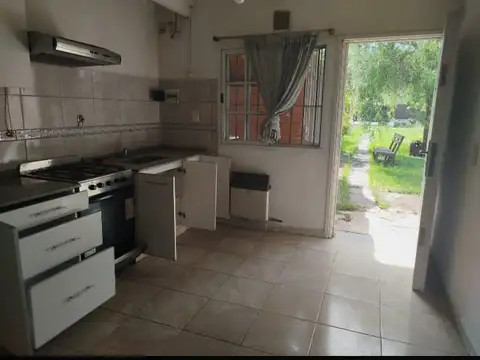 Casa en Alquiler en Muñiz, $ 800.000