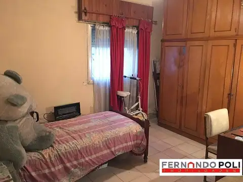Casa en Venta en Villa Santos Tesei, USD 110.000