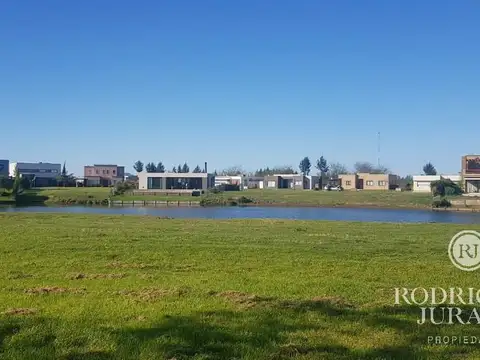 Terreno en Venta en San Matias, USD 180.000