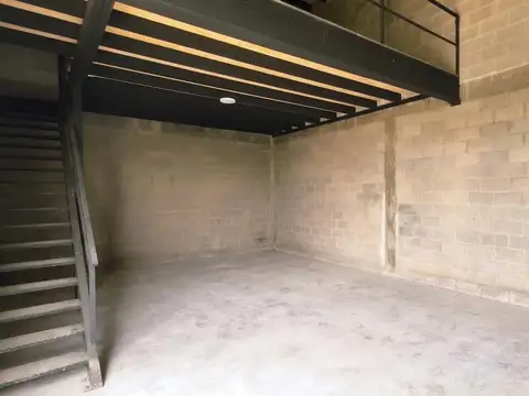 Parque 38, Av. Circunvalación