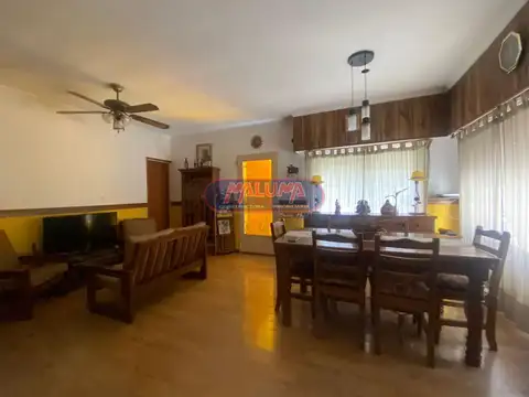 Casa - Venta - Argentina, Capital Federal - Montiel 673