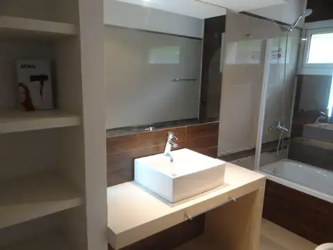 Departamento en Venta en Pinamar, USD 192.000