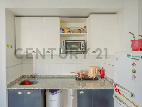 Avenida Cordoba 3200, Piso 0