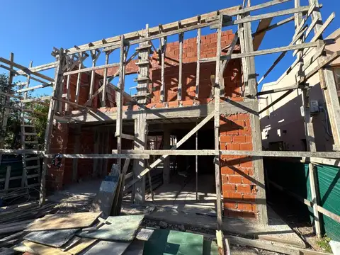 Casa en Venta al Este