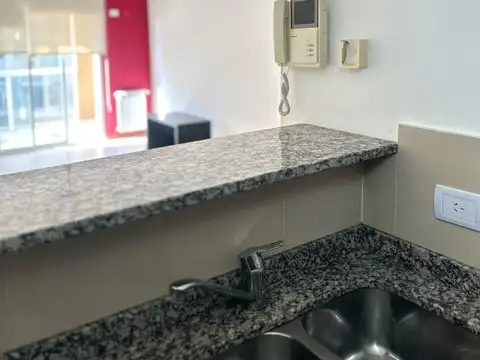 Departamento en Venta en Adrogue, USD 98.000
