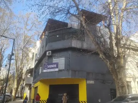 EDIFICIO EN VENTA - LOCAL Y 4 DEPARTAMENTOS