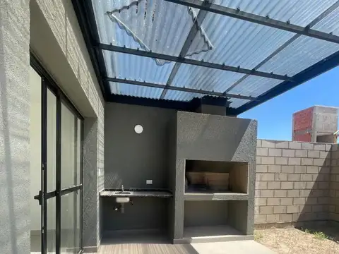 Casa en Venta en Solares de Manatiales, USD 158.000