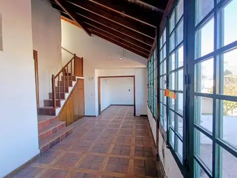 Casa - Venta - Argentina, San Miguel - Int. Juan Irigoin 1275