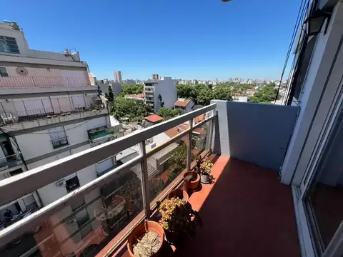 DEPARTAMENTO 3 AMBIENTES LAVADERO BALCON BAULERA