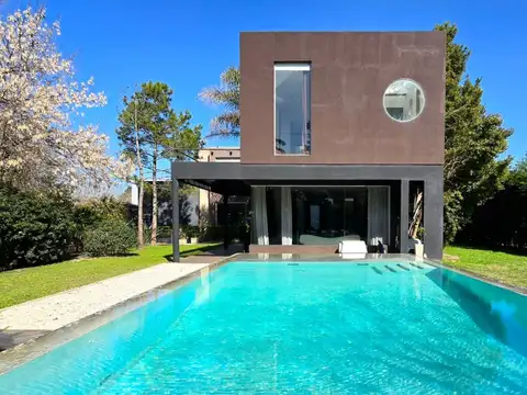 Venta casa 5 amb. Barrio La Montura, Pilar 
