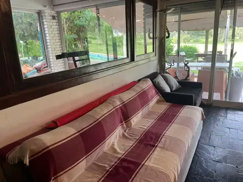 Casa en Alquiler en Nautico Escobar, USD 700
