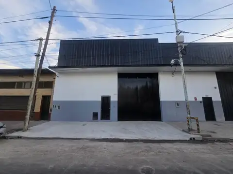 GALPON CON OFICINAS A ESTRENAR